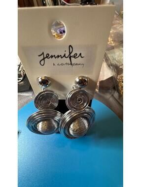 Jennifer & Company